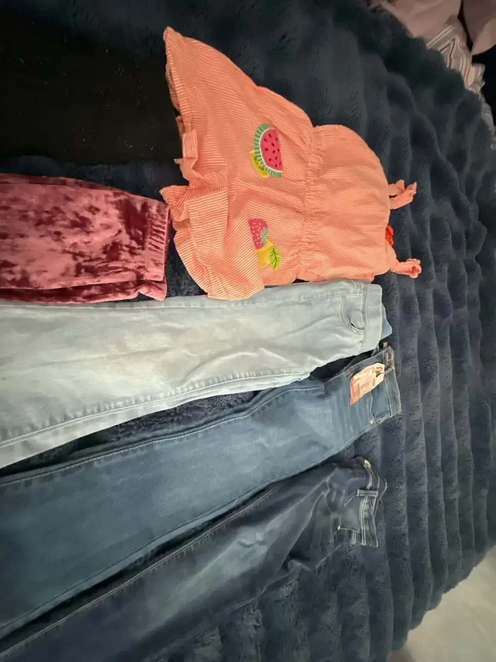 3 pair jeans, 2 leggings and one jumper various designers